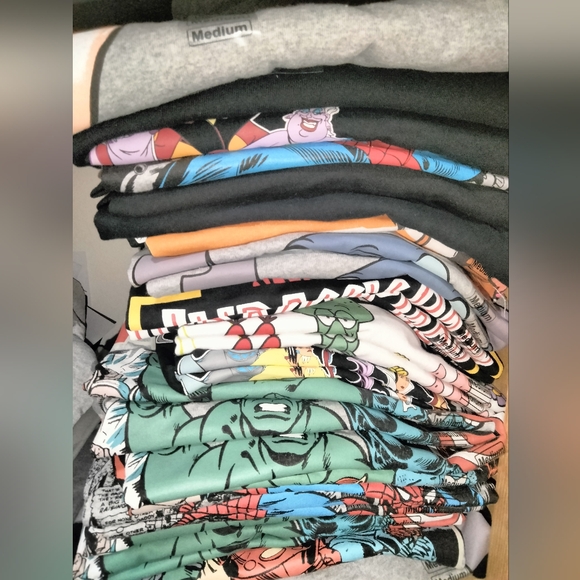 10pc Graphic T-shirts Mystery Bundle Lot NWT small - Large - Picture 2 of 2